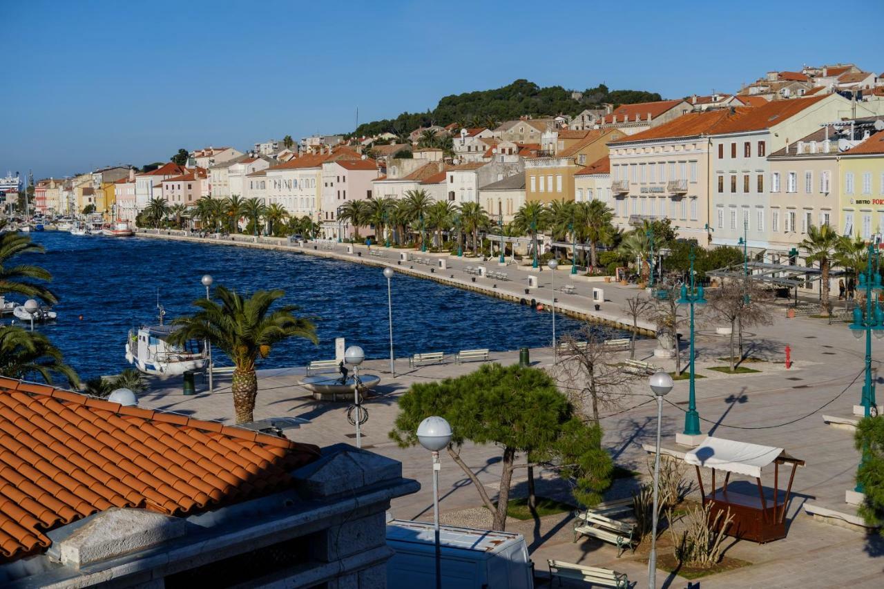 Apartments Argemonia Mali Losinj Exterior photo